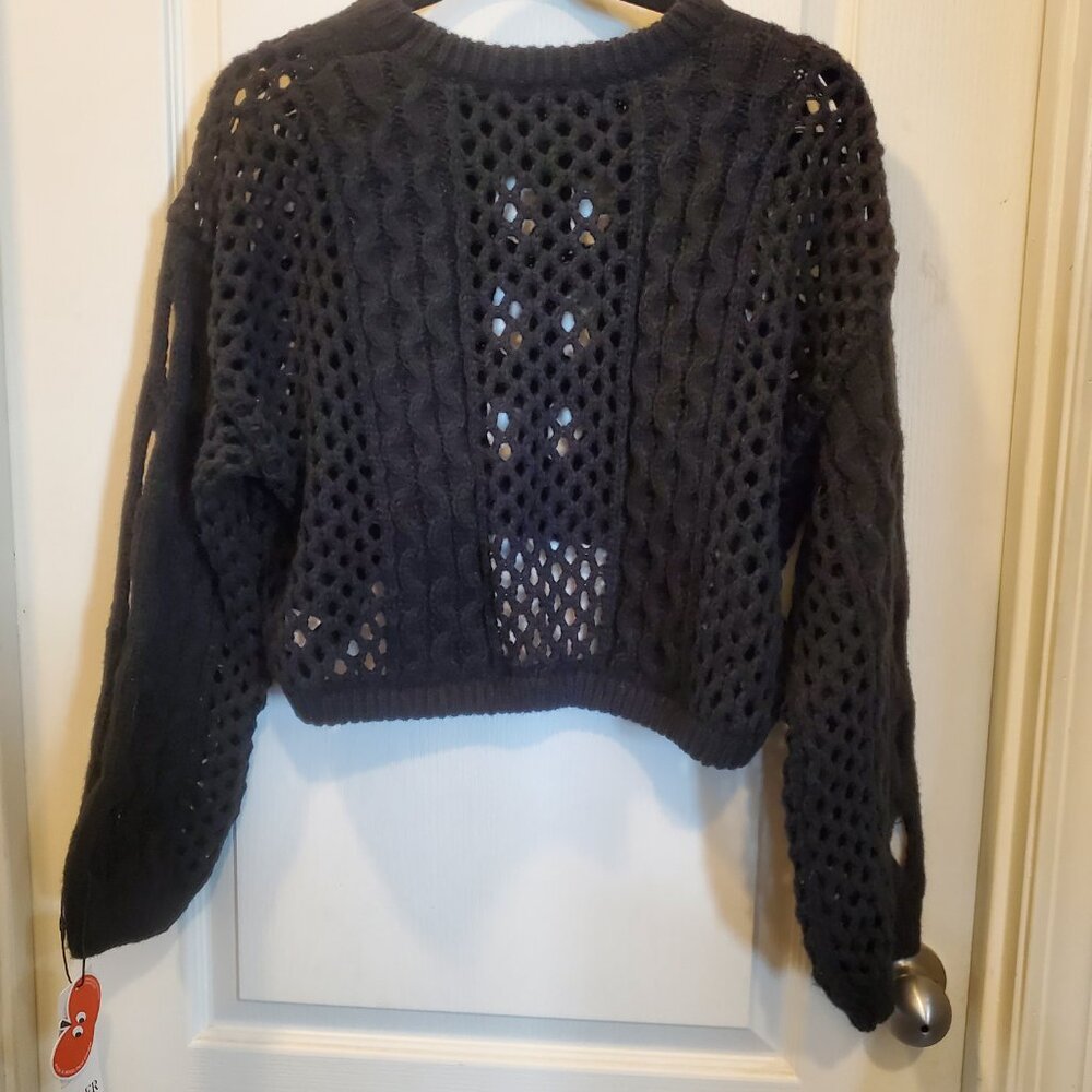 NWT Make a Bold Statement with this Unique Open K… - image 6